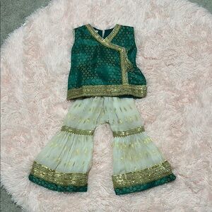 Green and Gold Kids Costume Set